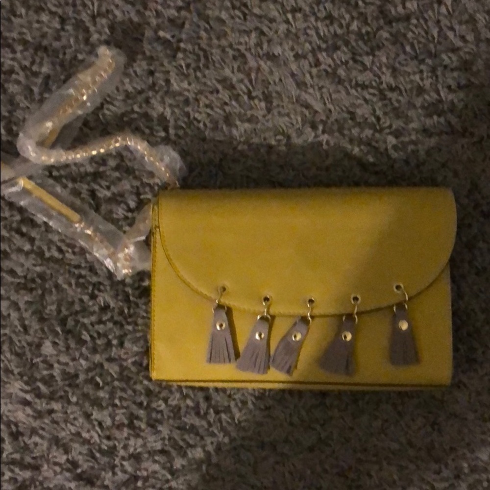 NEW Neiman Marcus brand crossbody bag!!